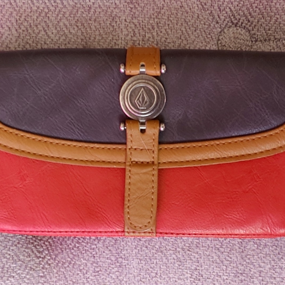 Volcom women's wallet